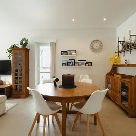 Βίλα Cazenn Salir Do Porto - House Salir de Porto