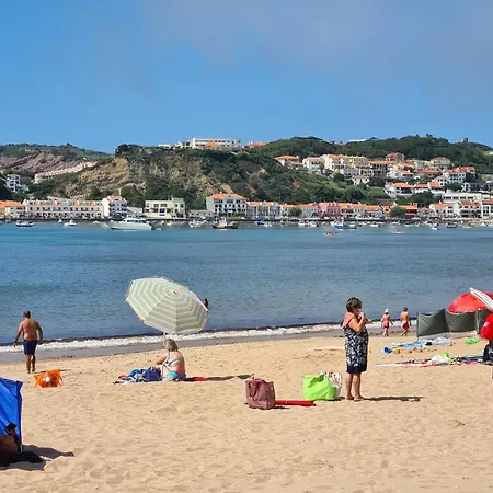 Βίλα Cazenn Salir Do Porto - House Salir de Porto