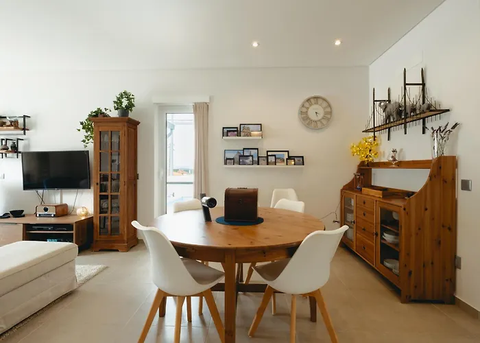 Villa Cazenn Salir Do Porto - House Salir de Porto