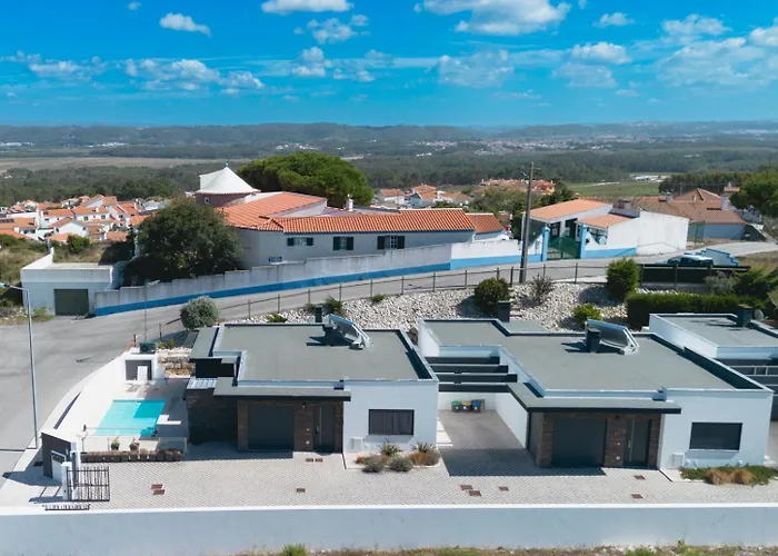 Villa Cazenn Salir Do Porto - House