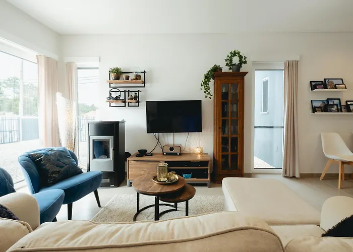 Villa Cazenn Salir Do Porto - House